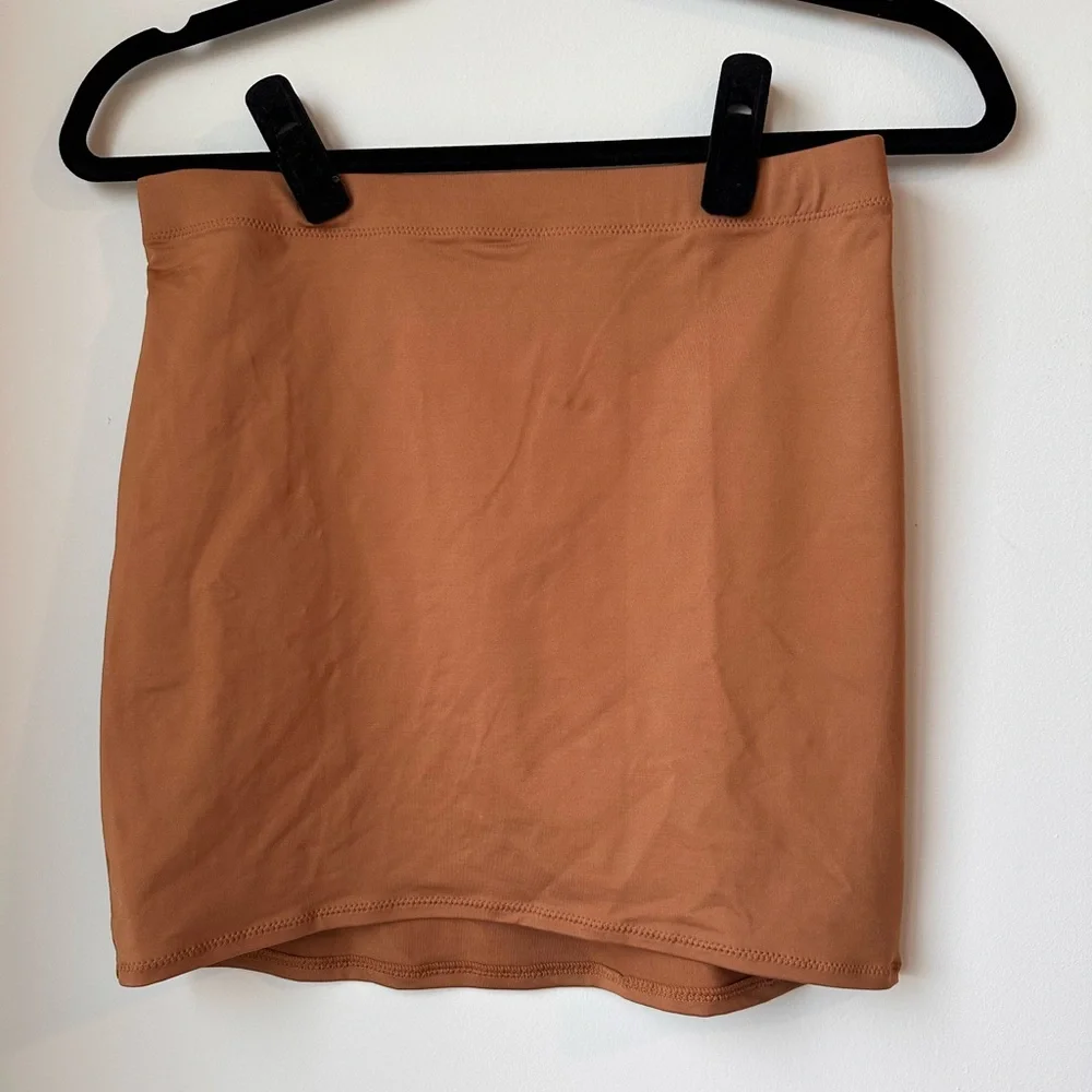 SKIMS Women’s Swim Sarong in Warm Brown